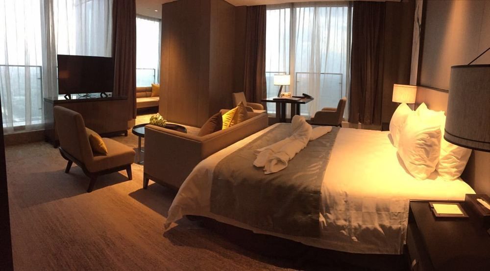 Golden Eagle Summit Hotel Kunshan  Bagian luar foto